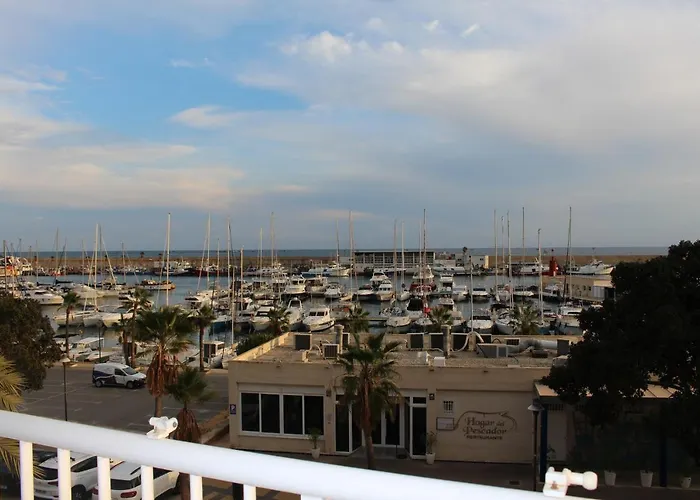 Casa Nautica Del Puerto